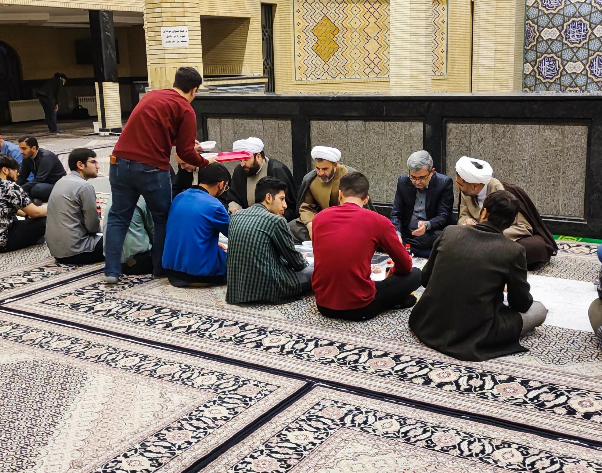 گزارش تصویری ضیافت افطاری معاونت فرهنگی و دانشجویی دانشگاه ارومیه