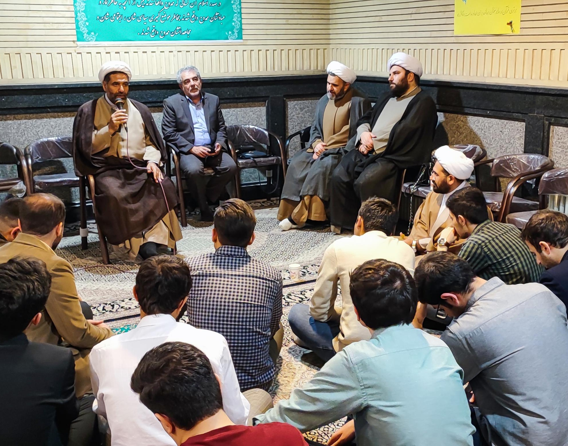 گزارش تصویری ضیافت افطاری معاونت فرهنگی و دانشجویی دانشگاه ارومیه