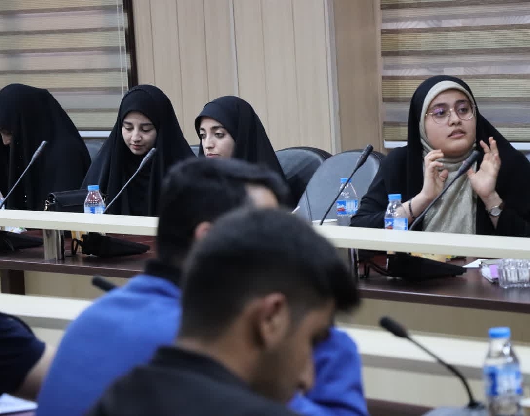 دیدار رئیس سازمان امور دانشجویان و معاون وزیر علوم با دانشجویان فعال فرهنگی دانشگاه‌های ارومیه