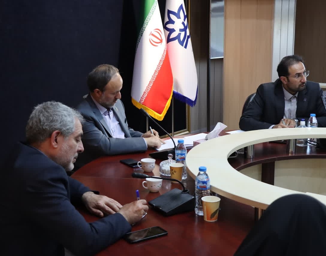 دیدار رئیس سازمان امور دانشجویان و معاون وزیر علوم با دانشجویان فعال فرهنگی دانشگاه‌های ارومیه