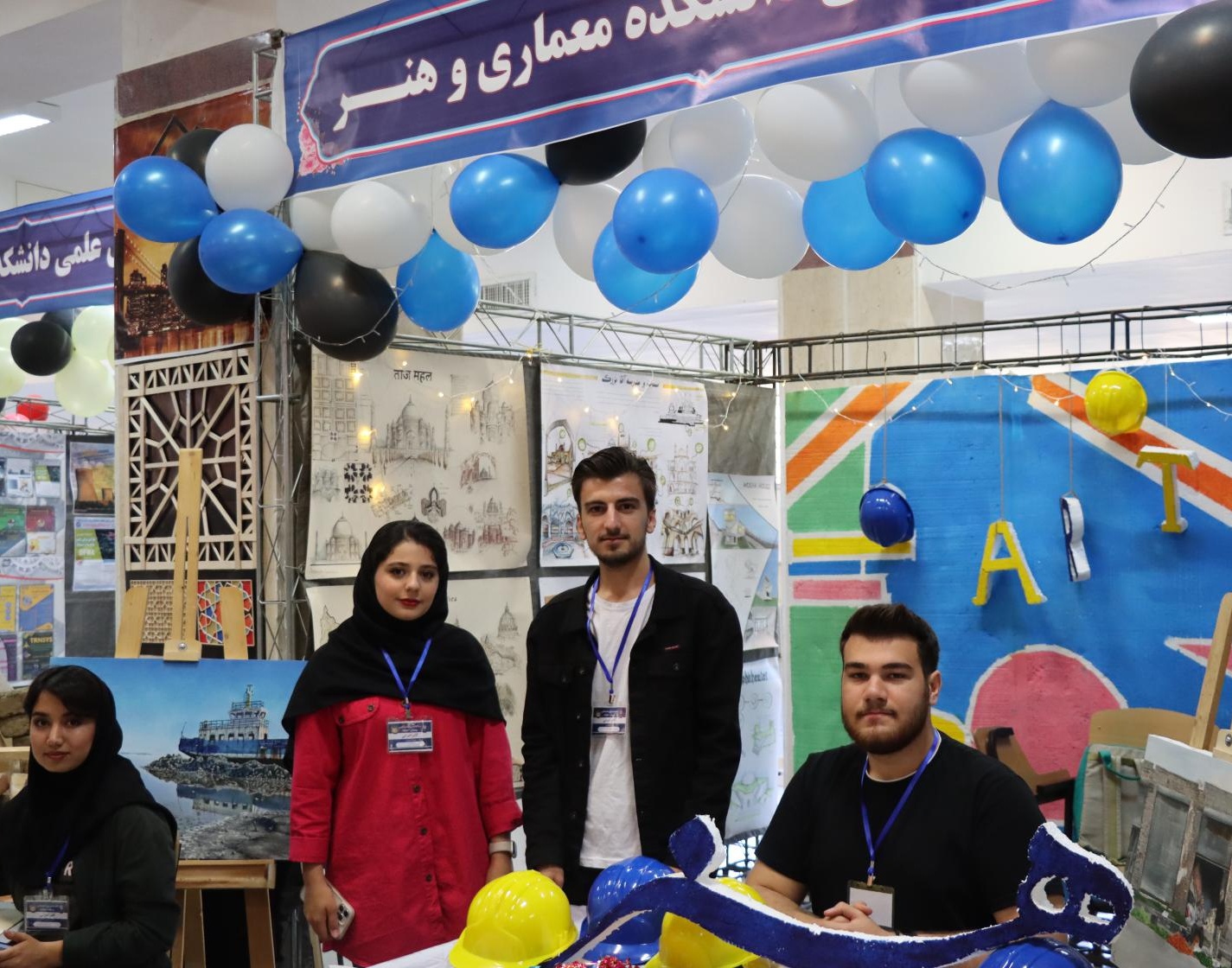 بازدید هیئت رئیسه دانشگاه از ششمین جشنواره درون دانشگاهی رویش - حرکت دانشگاه ارومیه
