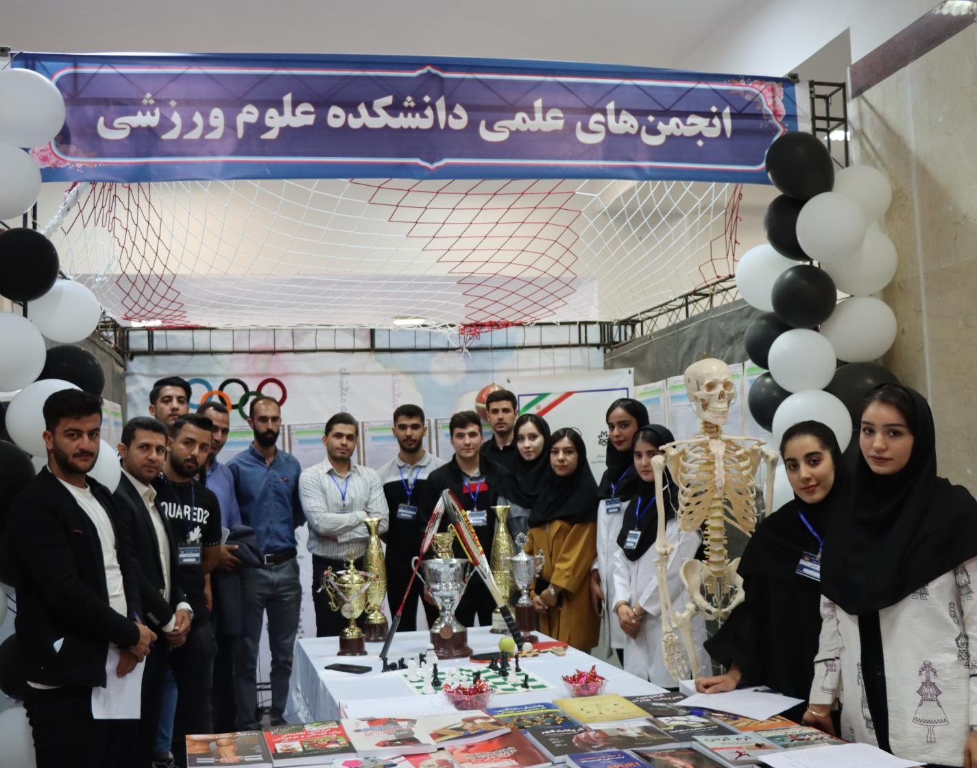 بازدید هیئت رئیسه دانشگاه از ششمین جشنواره درون دانشگاهی رویش - حرکت دانشگاه ارومیه