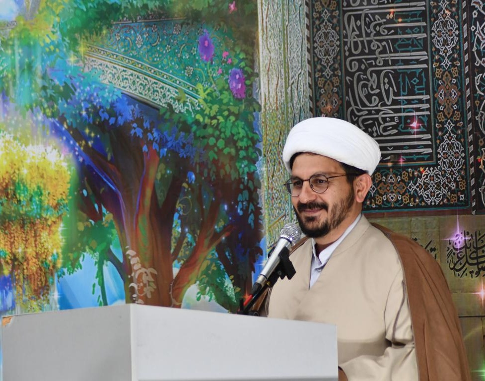 برگزاری جشن میلاد امام رضا (ع) و دهه کرامت با حضور خادمین بارگاه ملکوتی امام رضا (ع) 