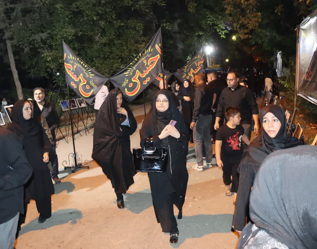 برپایی نمایشگاه عکس «قاب ازلی» با محوریت شور­ حسینی جهت بازدید عموم در محل پردیس شهر دانشگاه ارومیه