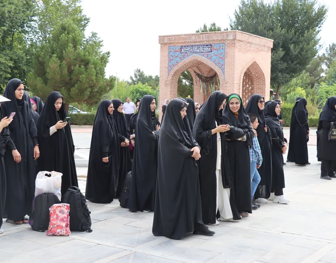 گزارش تصویری مراسم بدرقه کاروان دانشجویی پیاده‌روی اربعین حسینی سال ۱۴۰۲ دانشگاه ارومیه