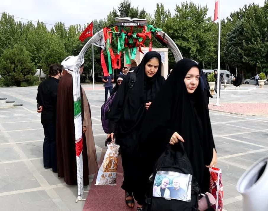 گزارش تصویری مراسم بدرقه کاروان دانشجویی پیاده‌روی اربعین حسینی سال ۱۴۰۲ دانشگاه ارومیه