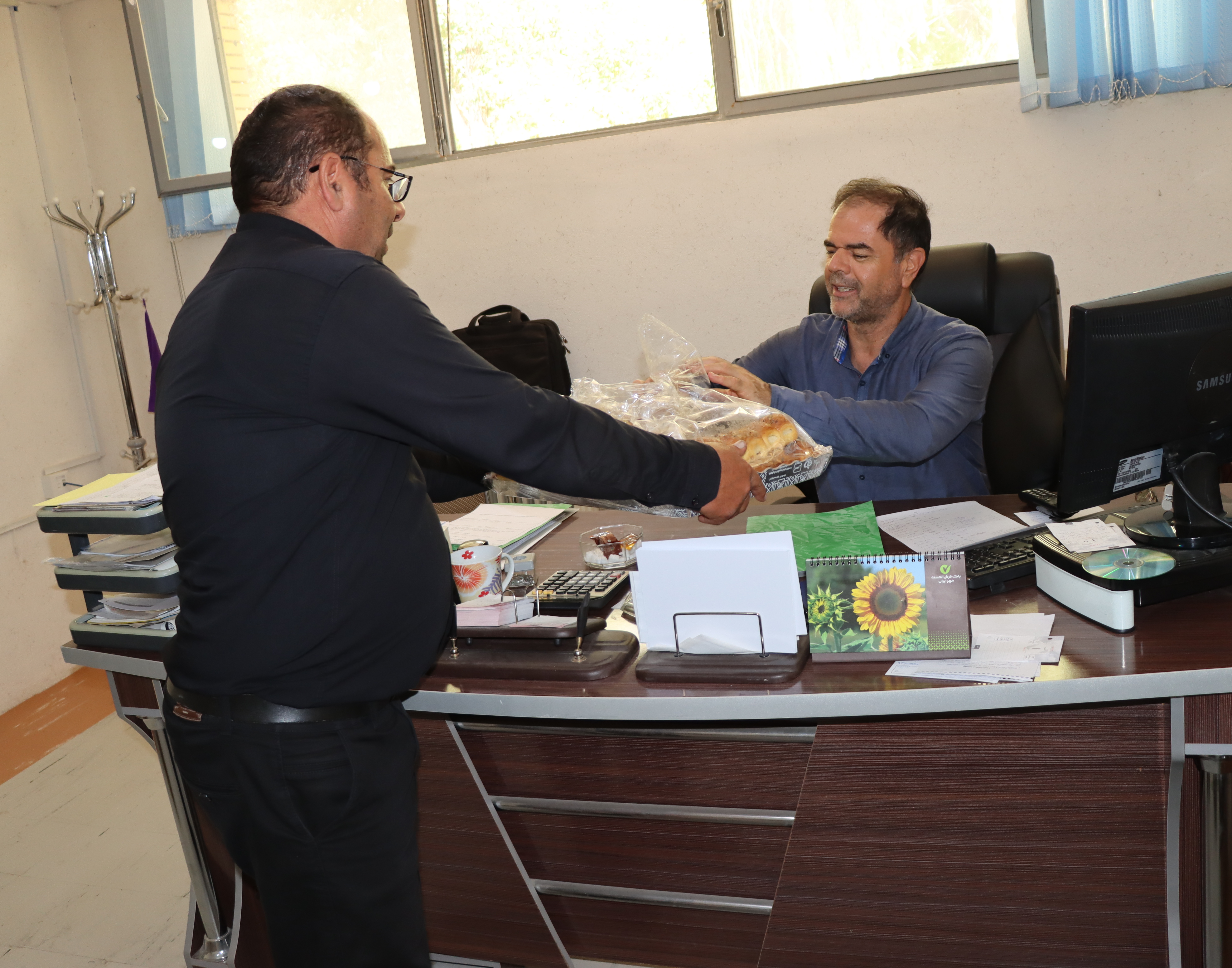 تقدیر مدیر امور دانشجویی دانشگاه از کارکنان حوزه معاونت فرهنگی و دانشجویی به مناسبت روز کارمند