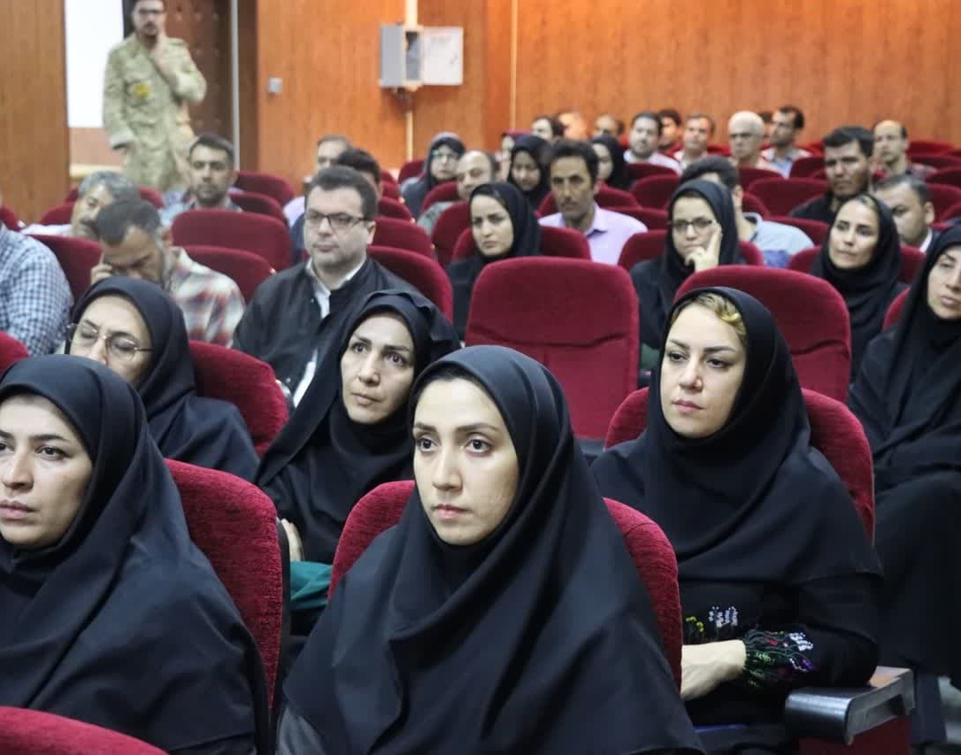 برگزاری نشست روایت ۸ سال دفاع مقدس در دانشگاه ارومیه