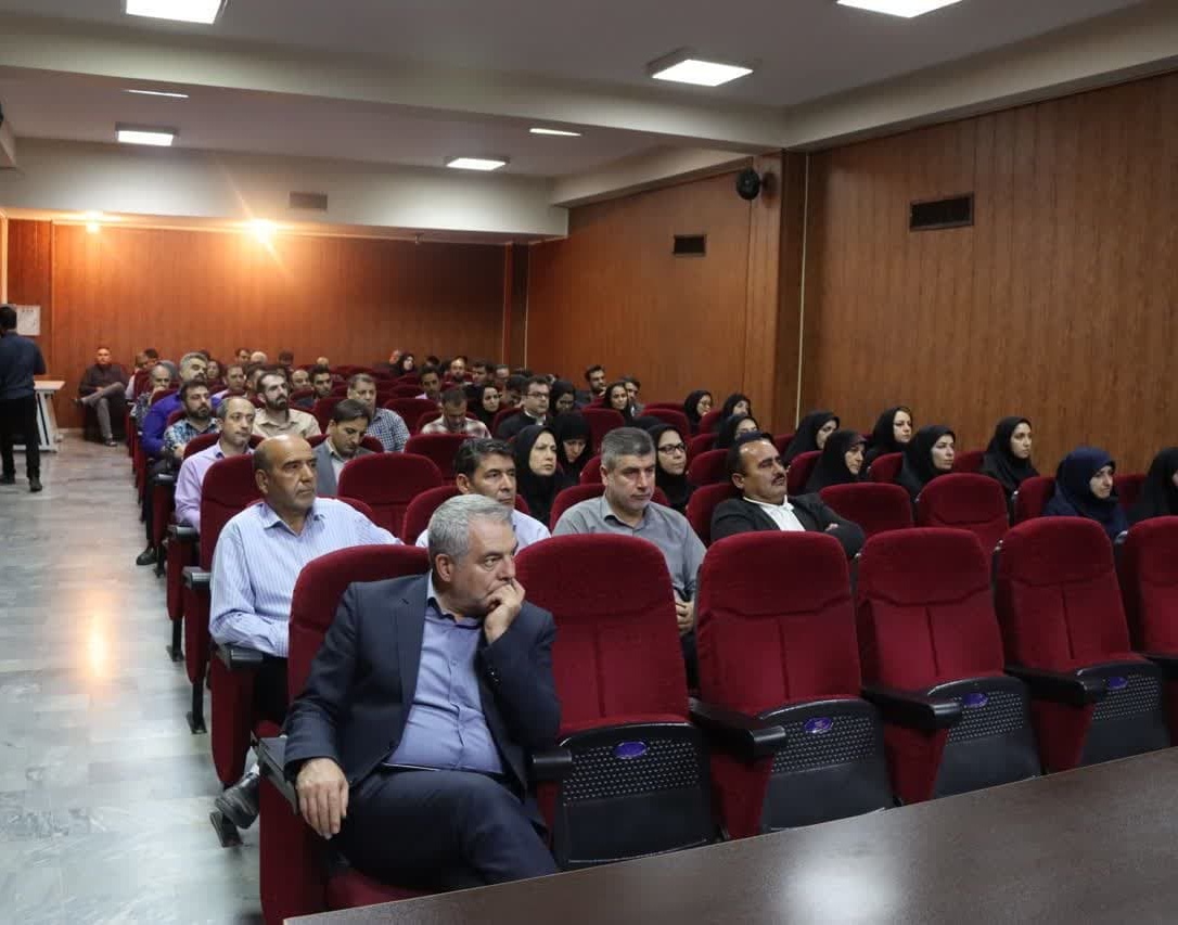 برگزاری نشست روایت ۸ سال دفاع مقدس در دانشگاه ارومیه