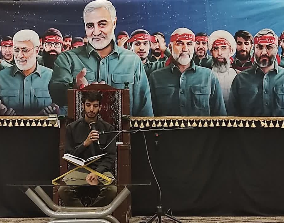 گزارش تصویری محفل روضه هفتگی هیئت ابا عبدالله الحسین علیه السلام