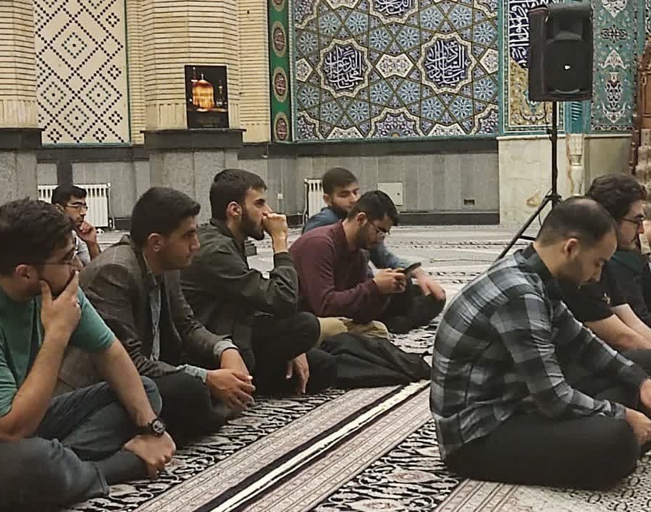 گزارش تصویری محفل روضه هفتگی هیئت ابا عبدالله الحسین علیه السلام