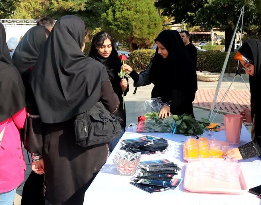 گزارش تصویری ستاد استقبال معاونت فرهنگی و دانشجویی دانشگاه ارومیه از دانشجویان جدیدالورود سال ۱۴۰۲ 