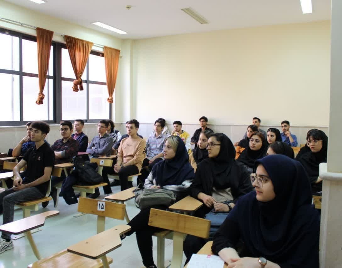 گزارش مراسم آیین خوش‌آمدگویی به دانشجویان جدیدالورود ۱۴۰۲ مهندسی عمران دانشگاه ارومیه