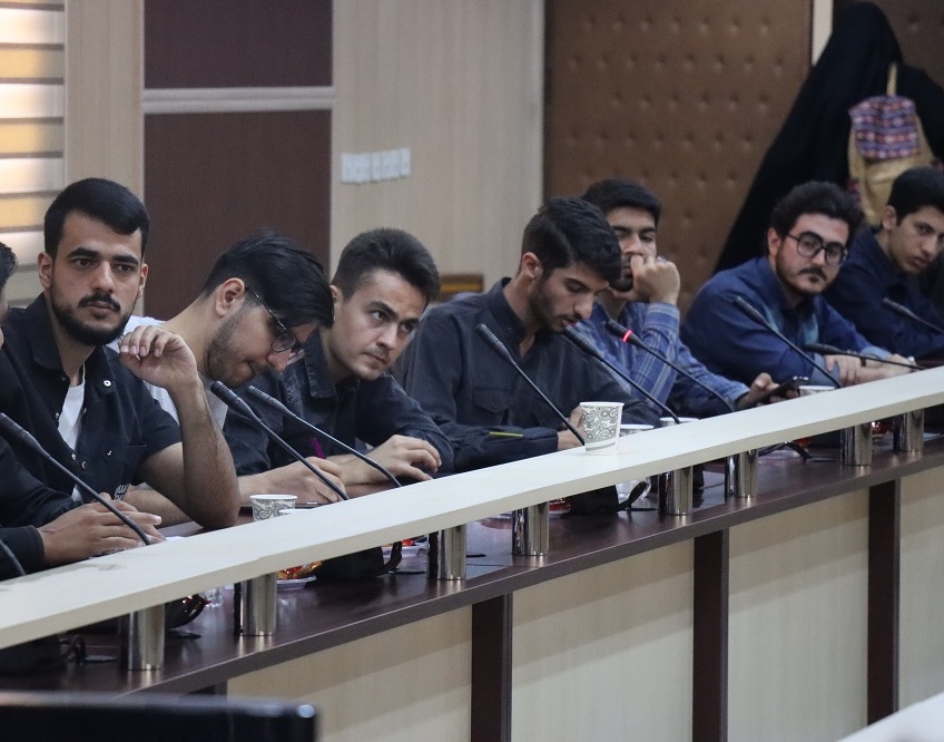 مشروح کامل جلسۀ فعالان دانشجویی و دبیران کانون‌های فرهنگی با هیئت محترم مدیران دانشگاه ارومیه
