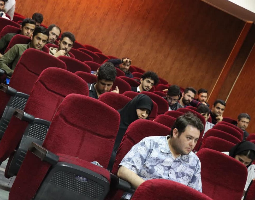 مراسم معارفه دانشجویان نو ورود سال 1402 در دانشكده دامپزشكي برگزار شد