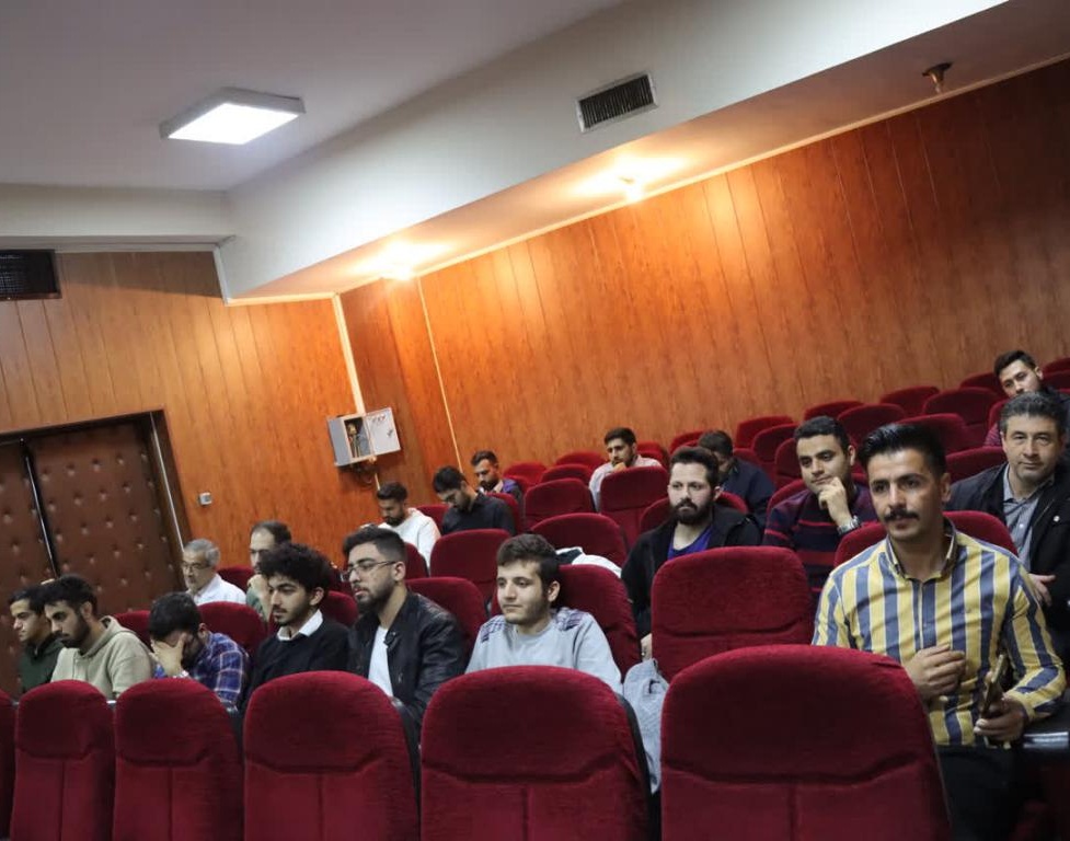 مراسم معارفه دانشجویان نو ورود سال 1402 در دانشكده دامپزشكي برگزار شد