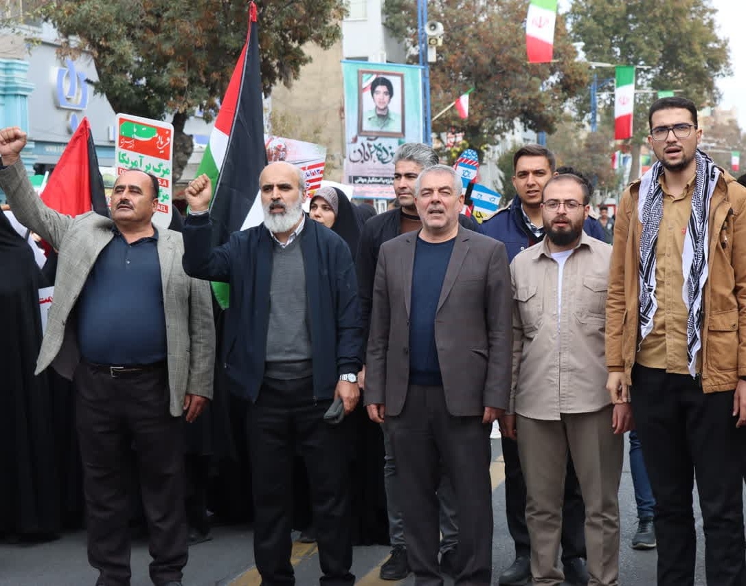 گزارش تصویری راهپیمایی یوم الله ۱۳ آبان با حضور پرشور دانشگاهیان دانشگاه ارومیه