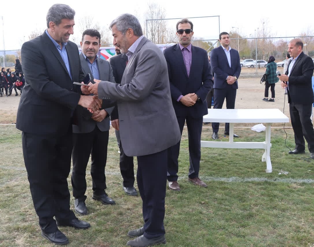 قهرمانی تیم فوتبال دانشکدۀ علوم ورزشی دانشگاه ارومیه در مسابقات فوتبال جشنوارۀ پاییزۀ بین‌ دانشکده‌ای