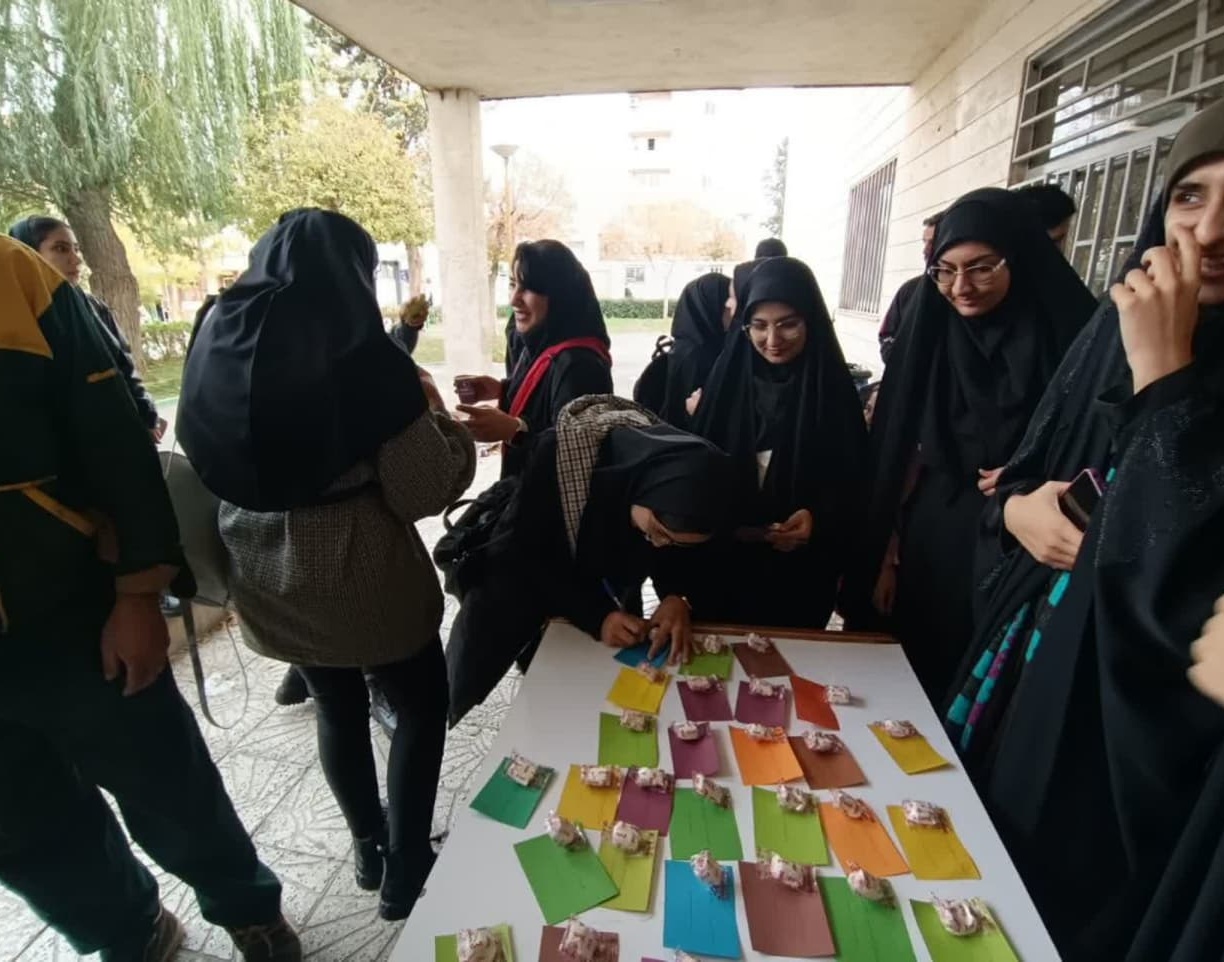 گزارش تصویری میلاد با سعادت حضرت زینب سلام الله علیها در دانشکده ادبیات 