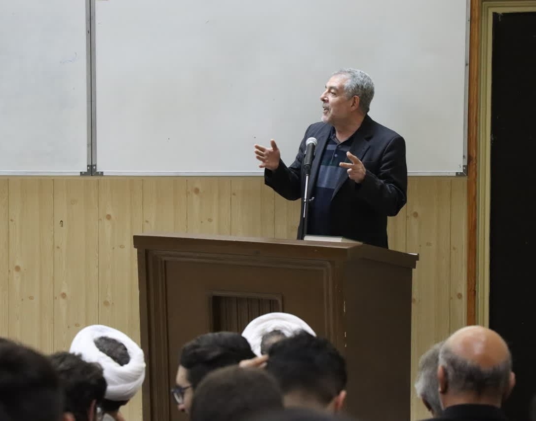 جشن ولادت با سعادت حضرت زینب سلام‌الله‌علیها با سخنرانی حجت‌الاسلام دکتر رفیعی در دانشگاه ارومیه