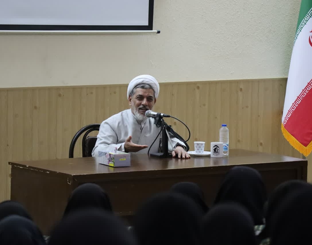 جشن ولادت با سعادت حضرت زینب سلام‌الله‌علیها با سخنرانی حجت‌الاسلام دکتر رفیعی در دانشگاه ارومیه