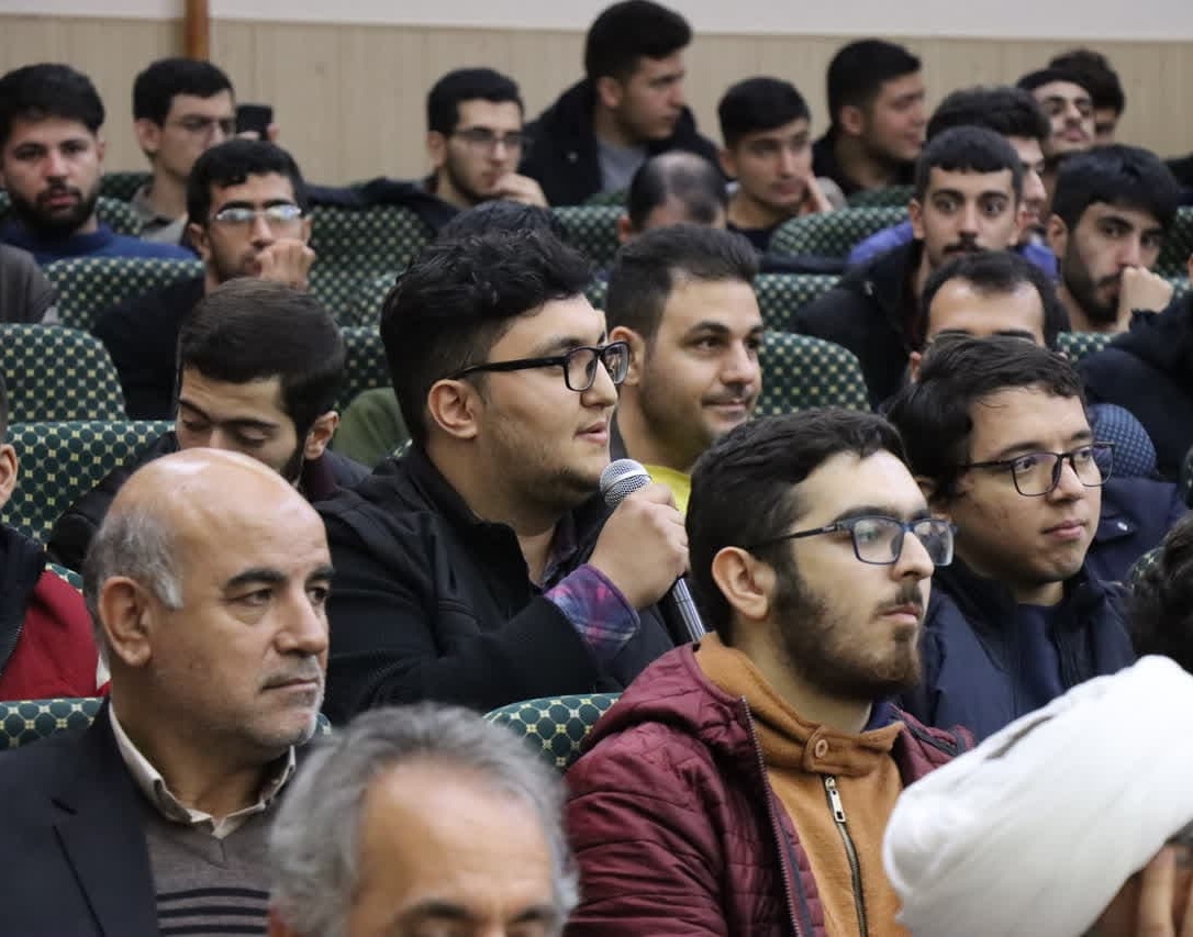 جشن ولادت با سعادت حضرت زینب سلام‌الله‌علیها با سخنرانی حجت‌الاسلام دکتر رفیعی در دانشگاه ارومیه