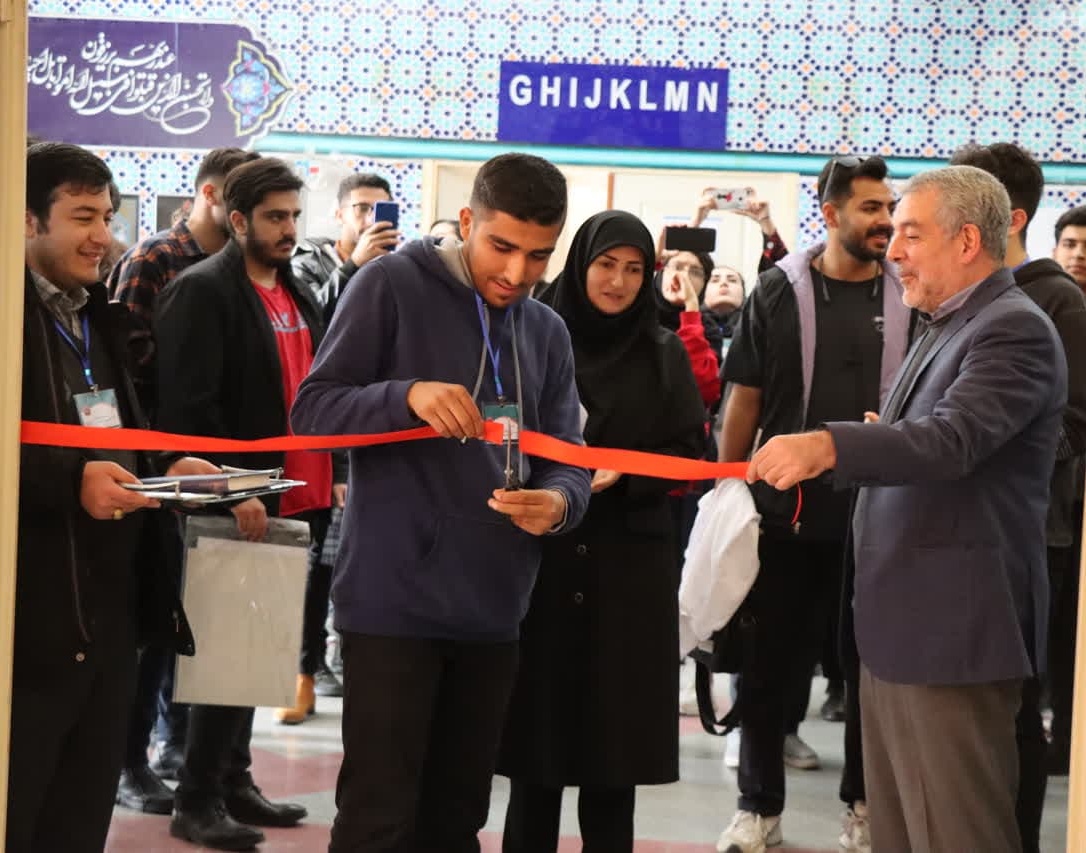 گزارش مراسم افتتاحیه جشنواره فروش و نمایشگاه صنایع دستی و آثار هنری دانشگاه ارومیه