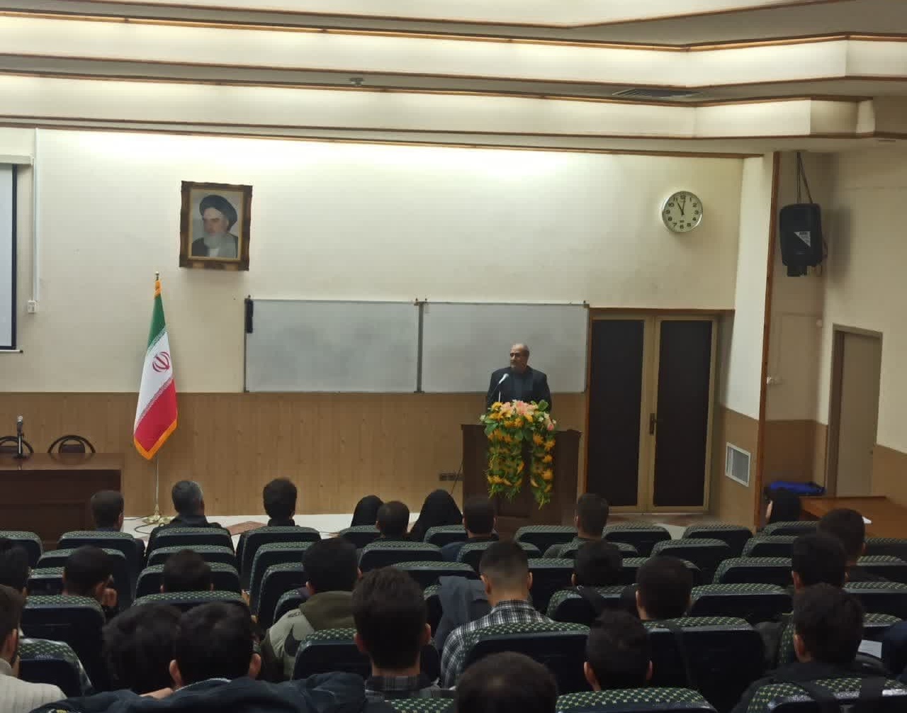 برگزاری جشن ورودی‌های جدید دانشجویان مشترک با دانشگاه فرهنگیان با حضور مسولین دانشگاه فرهنگیان