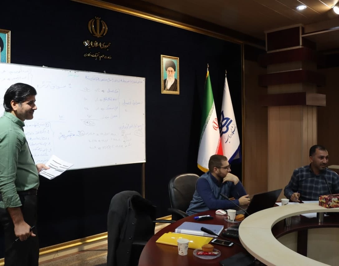 کارگاه آشنایی کارکنان حوزه معاونت فرهنگی و دانشجویی با نحوه ارتقای رتبه