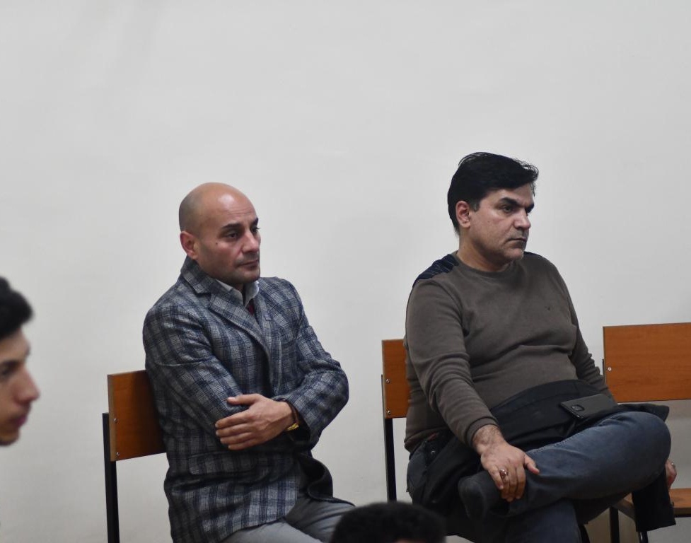 نشست صمیمی مدیران دانشگاه ارومیه با دانشجویان در خوابگاه پسران تا پاسی از نیمه شب
