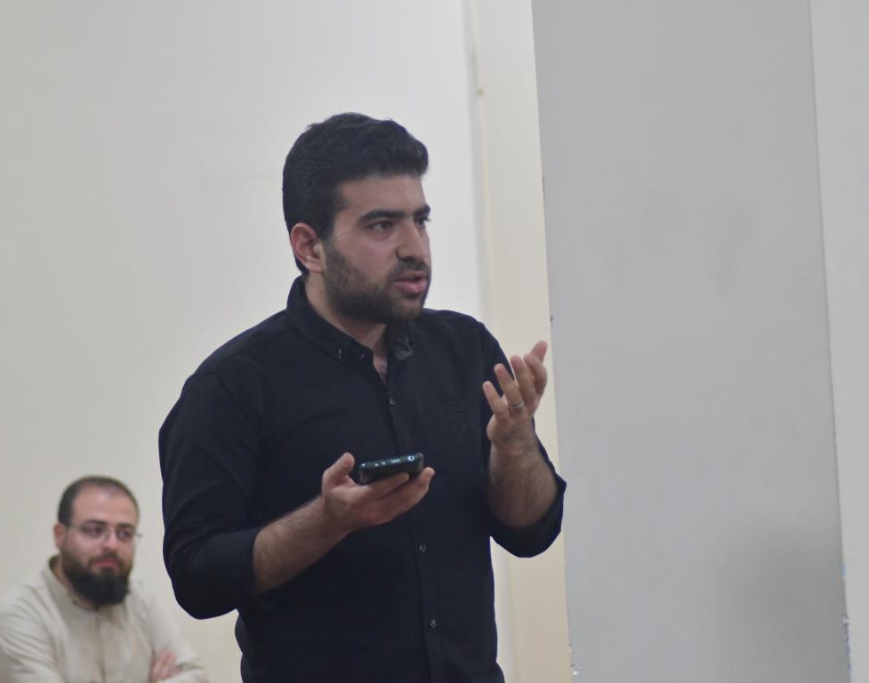 نشست صمیمی مدیران دانشگاه ارومیه با دانشجویان در خوابگاه پسران تا پاسی از نیمه شب