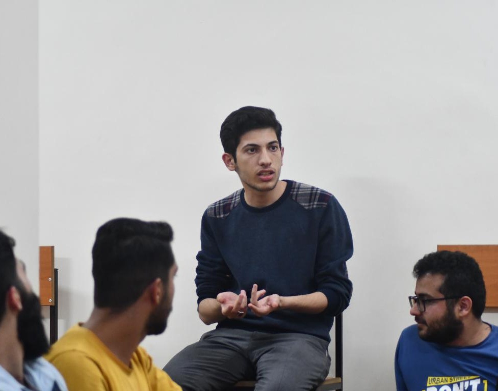 نشست صمیمی مدیران دانشگاه ارومیه با دانشجویان در خوابگاه پسران تا پاسی از نیمه شب
