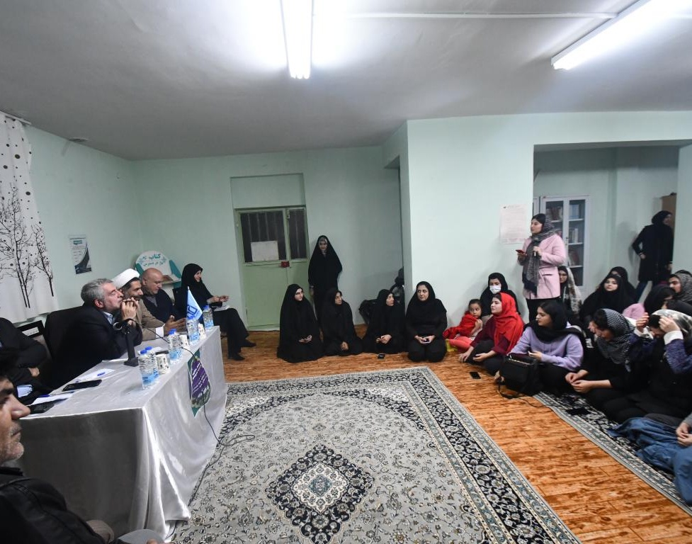 نشست و دیدار مدیران دانشگاه ارومیه با دانشجویان دختر به مناسبت روز دانشجو 
