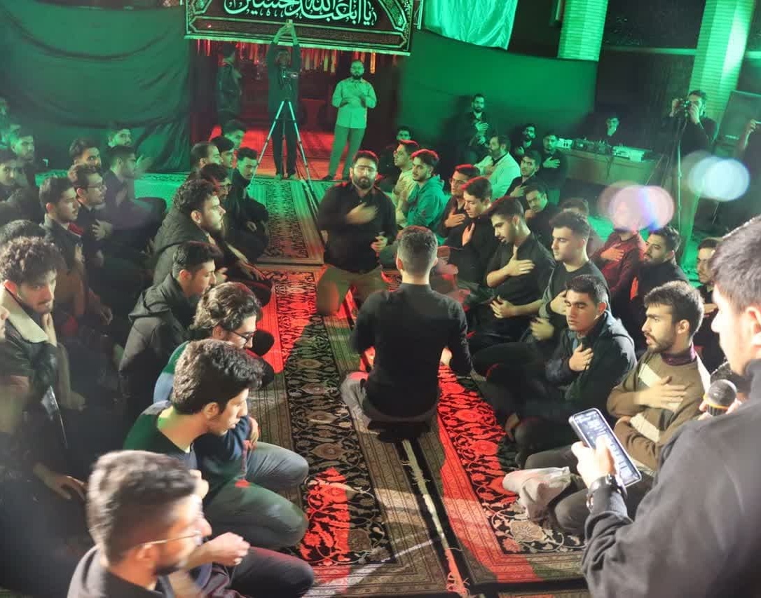 گزارش تصویری مراسم عزاداری سالروز شهادت حضرت فاطمه زهرا (س) در دانشگاه اروميه  متبرک به پيكر شهيد تازه تفحص شده