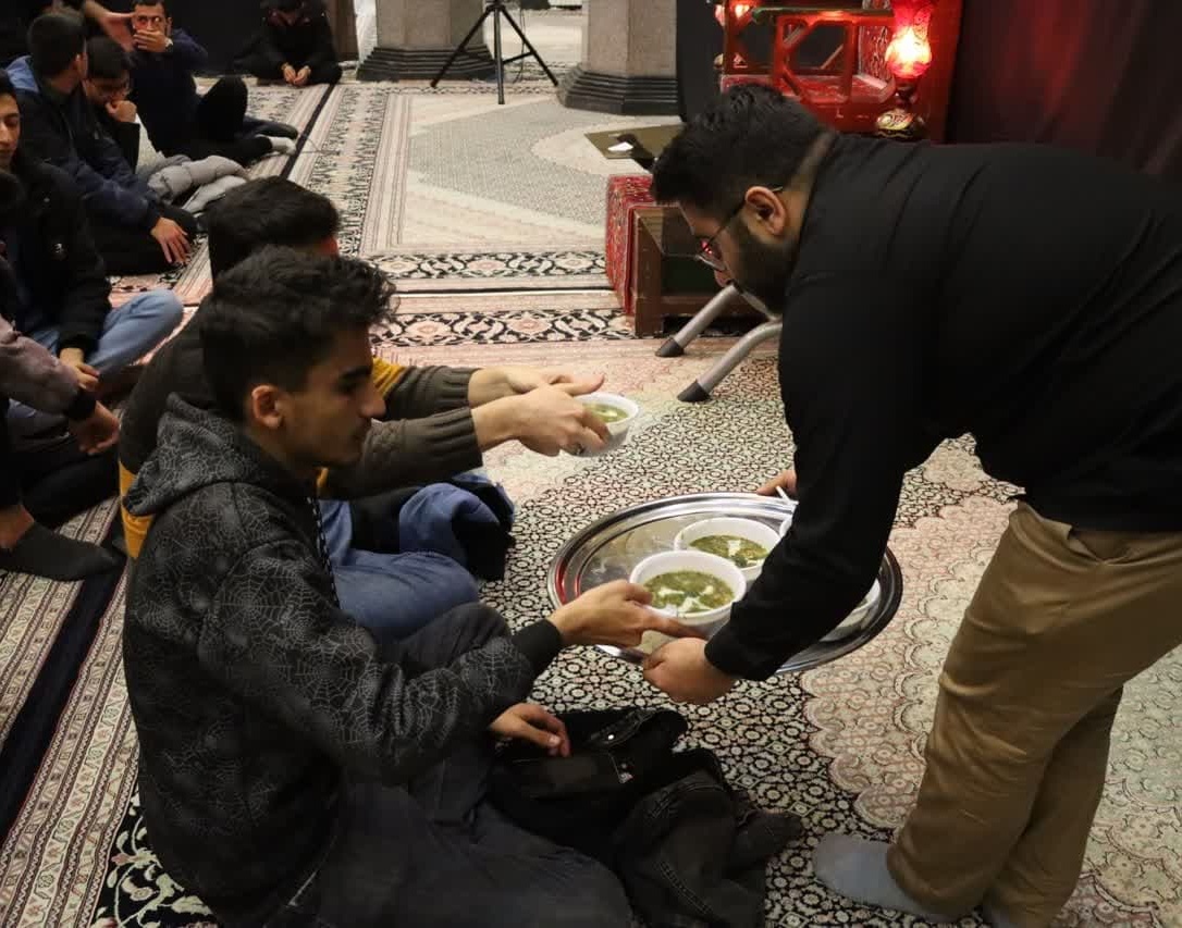 گزارش تصویری مراسم عزاداری سالروز شهادت حضرت فاطمه زهرا (س) در دانشگاه اروميه  متبرک به پيكر شهيد تازه تفحص شده