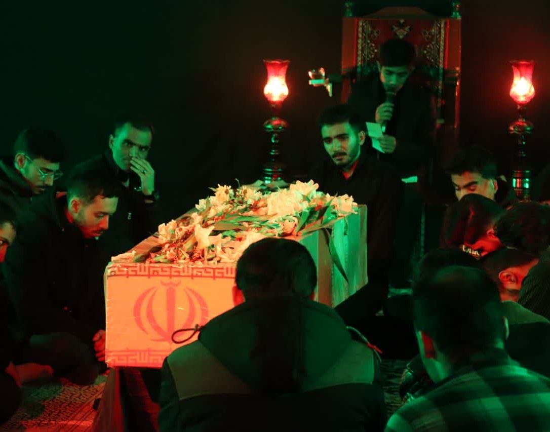 گزارش تصویری مراسم عزاداری سالروز شهادت حضرت فاطمه زهرا (س) در دانشگاه اروميه  متبرک به پيكر شهيد تازه تفحص شده