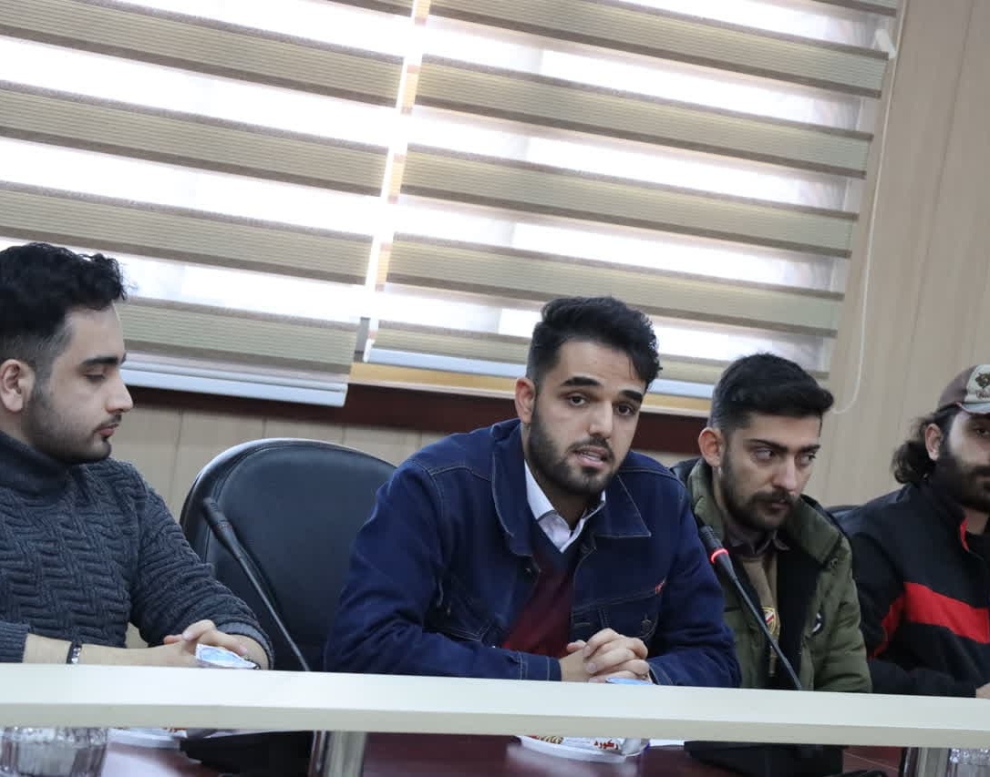 برگزاری جلسه‌ بین دبیران و نمایندگان انجمن‌های علمی‌دانشجویی با هیئت‌رئیسۀ دانشگاه ارومیه