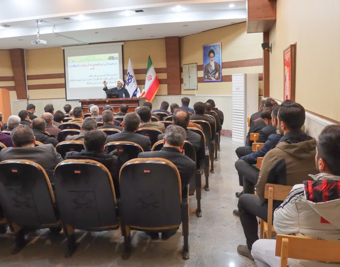 بزرگداشت حماسۀ ۹ دی با موضوع شاخصه‌های انقلابی‌گری در دانشگاه ارومیه برگزار شد
