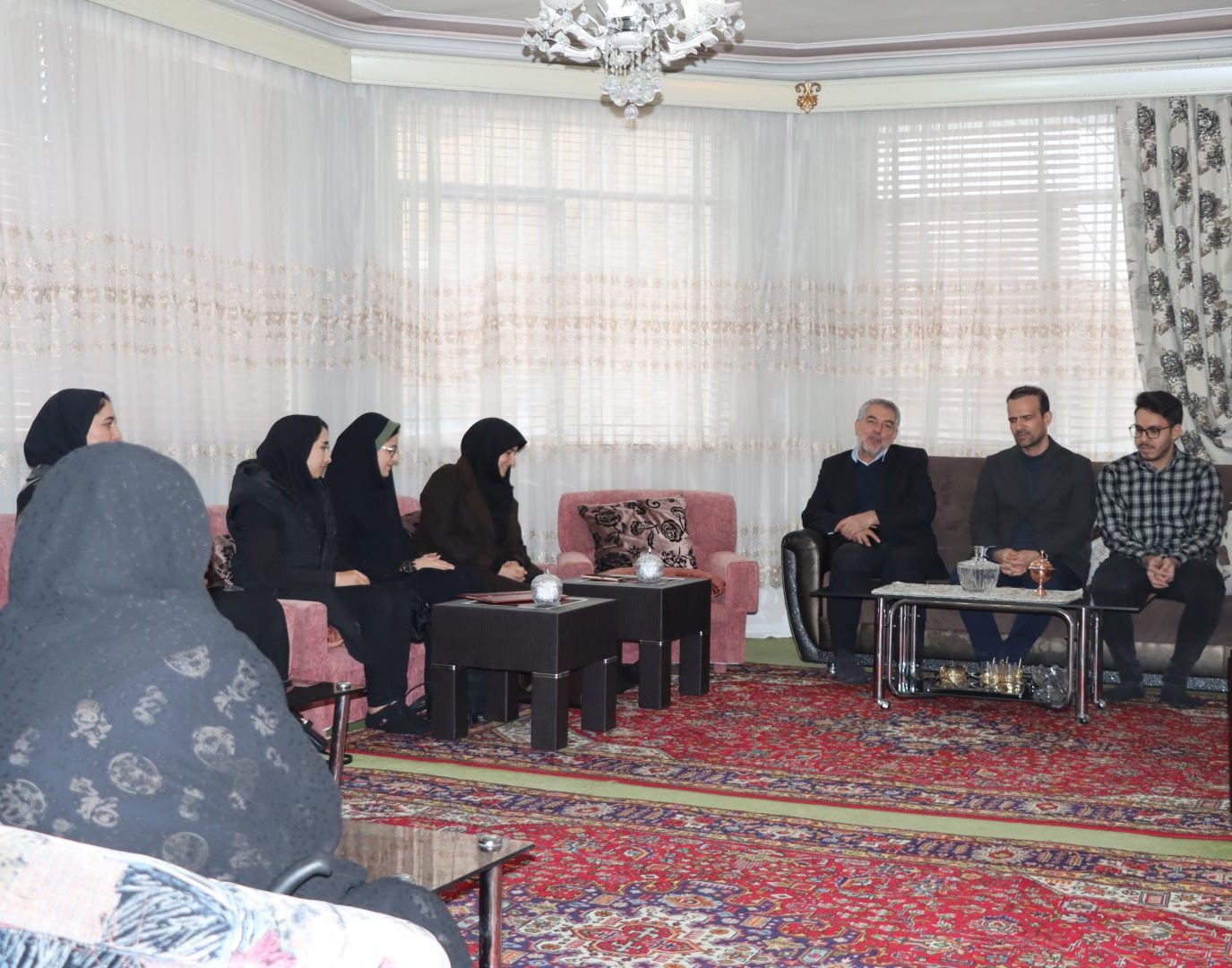 گزارش تصویری دیدار با خانواده شهید بهرام محمدی القیانی
