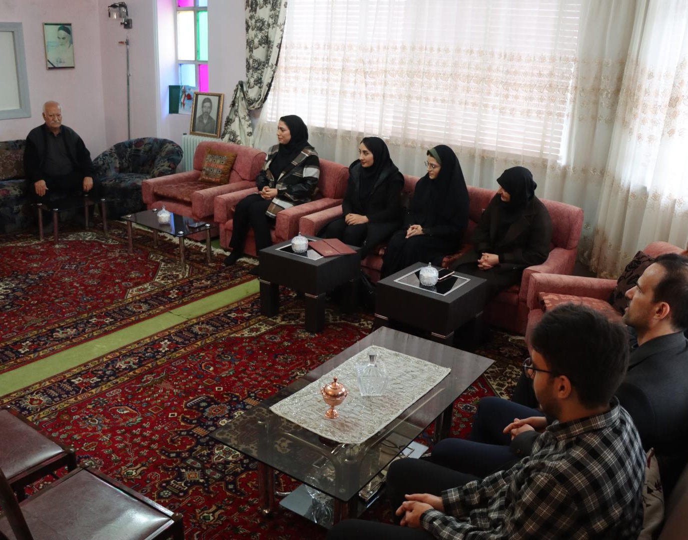گزارش تصویری دیدار با خانواده شهید بهرام محمدی القیانی