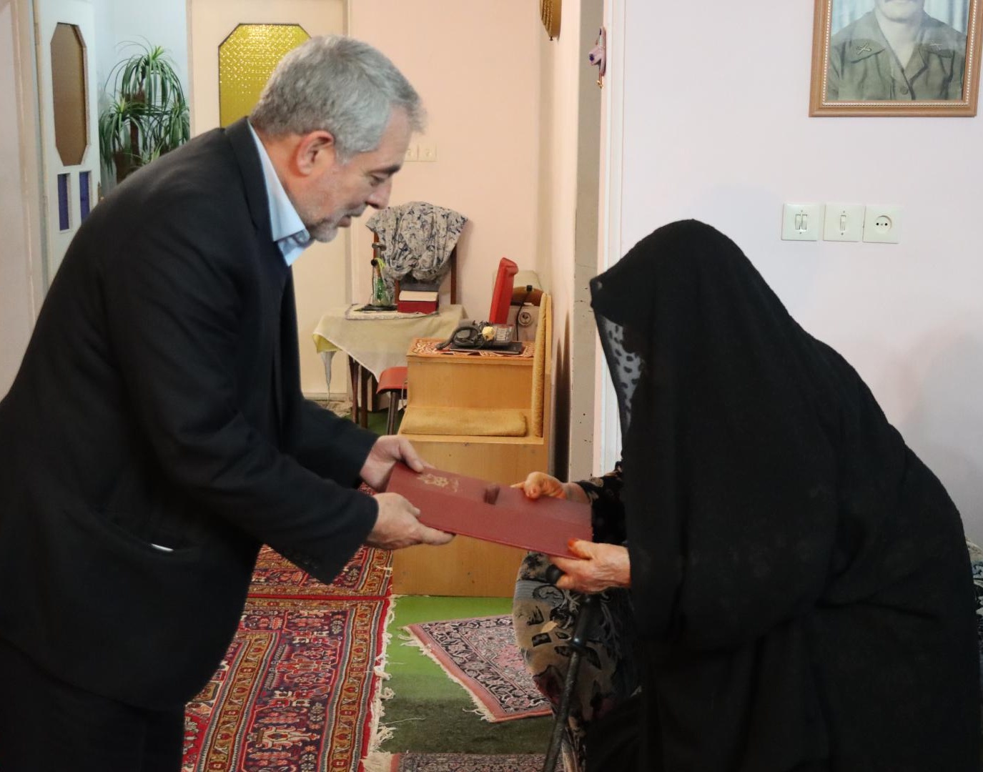 گزارش تصویری دیدار با خانواده شهید بهرام محمدی القیانی
