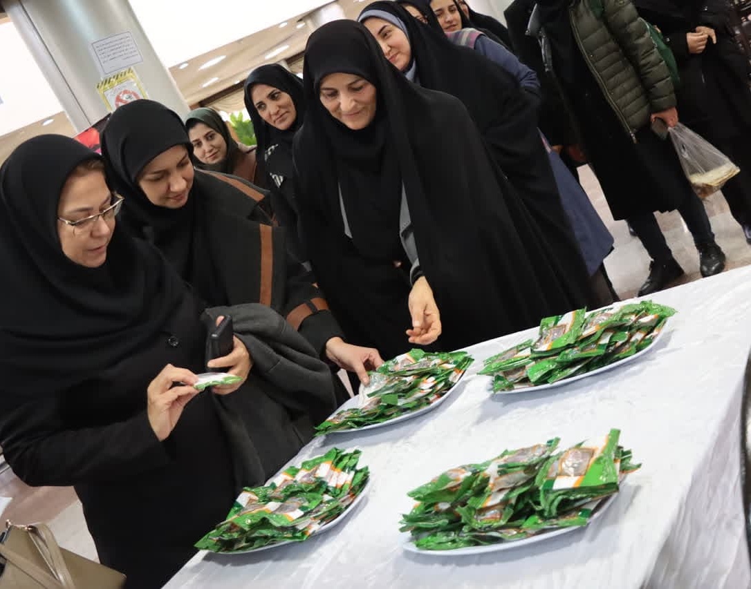 دورهمی بانوان دانشگاهی با هیئت‌رئیسۀ دانشگاه ارومیه به صرف صبحانه برگزار شد