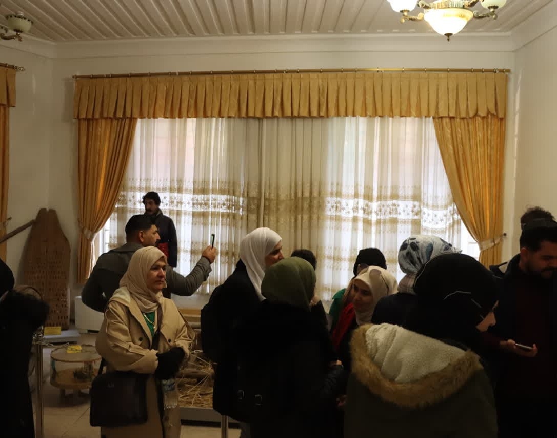گزارش بازدید دانشجویان بین الملل شاغل به تحصیل در دانشگاه ارومیه از مجموعه مارال صنعت ، موزه مردم‌شناسی ارومیه و موزه تاریخ طبیعی پردیس شهر