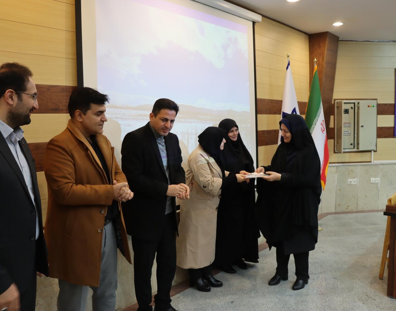 تجلیل از کارکنان حوزه مدیریت امور دانشجویی دانشگاه ارومیه