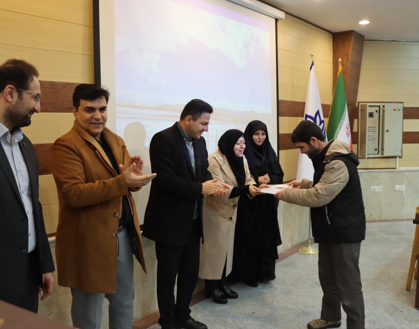 تجلیل از کارکنان حوزه مدیریت امور دانشجویی دانشگاه ارومیه