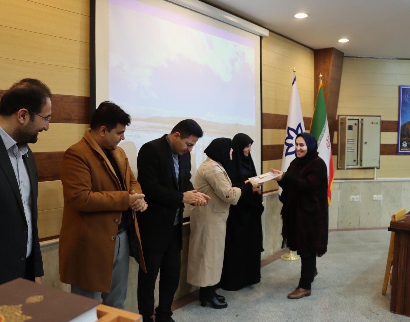 تجلیل از کارکنان حوزه مدیریت امور دانشجویی دانشگاه ارومیه