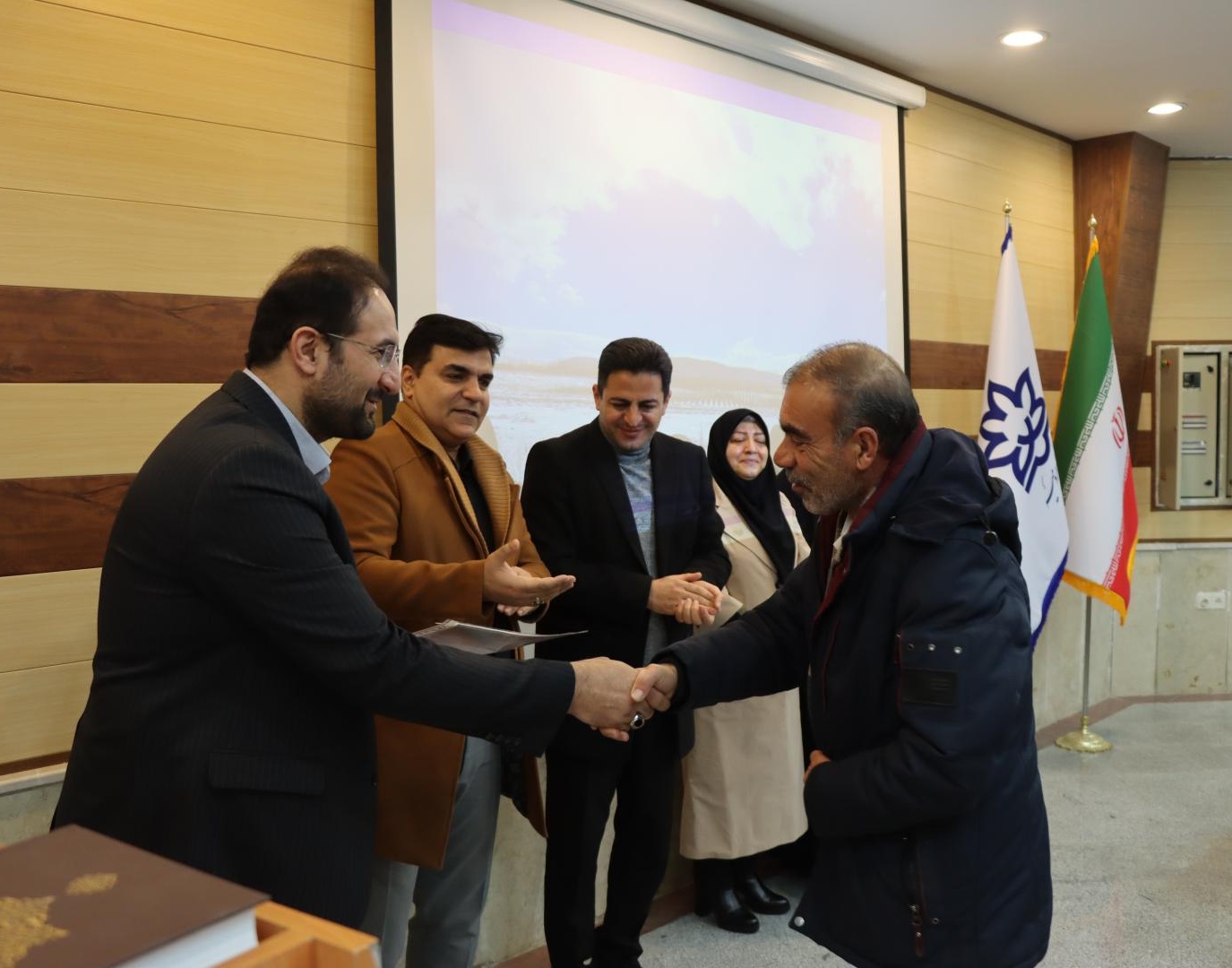 تجلیل از کارکنان حوزه مدیریت امور دانشجویی دانشگاه ارومیه