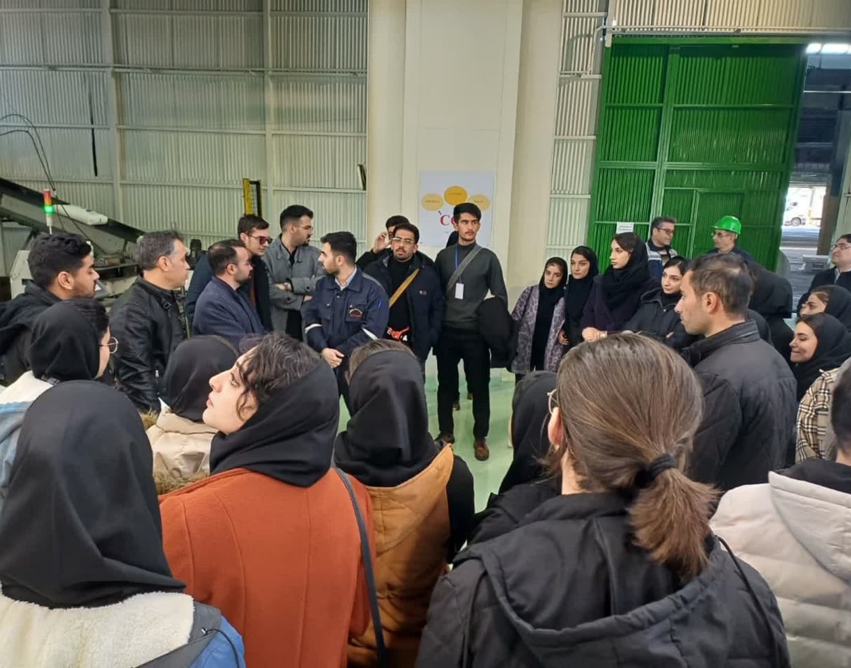 بازدید علمی - آموزشی یک روزه ای انجمن علمی دانشجویی شیمی از پتروشیمی تبریز 