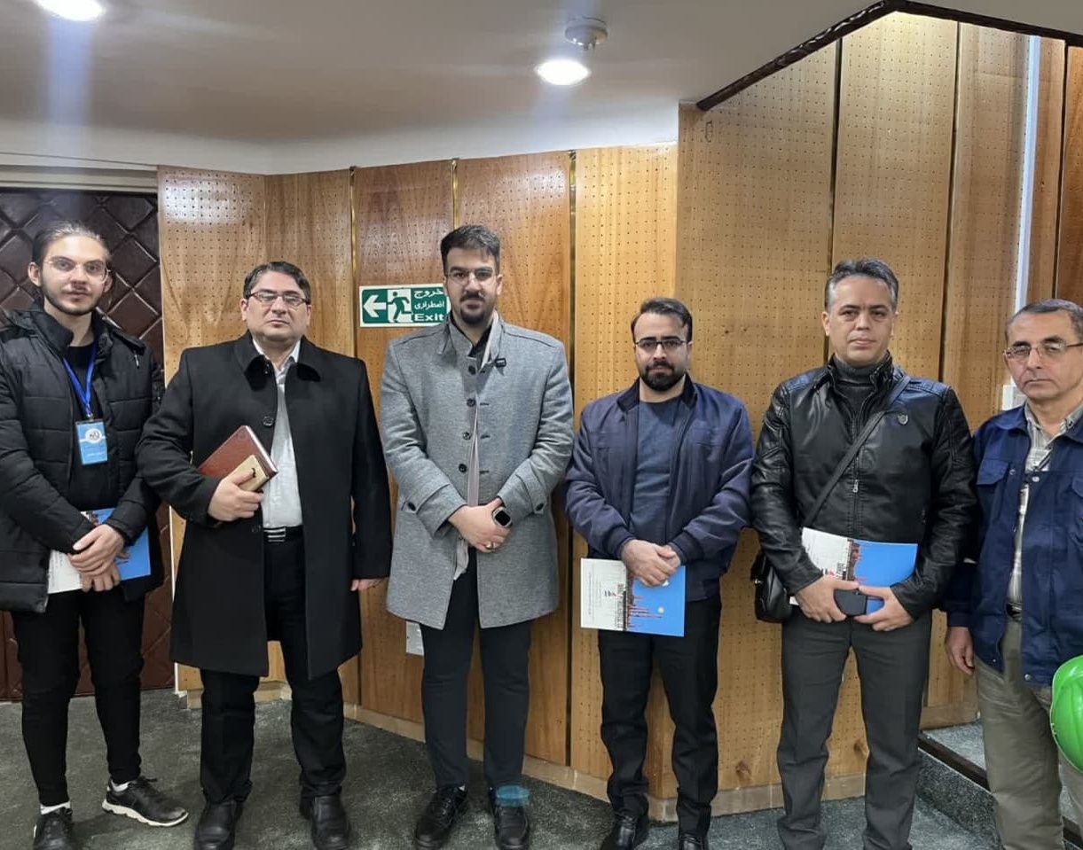 بازدید علمی - آموزشی یک روزه ای انجمن علمی دانشجویی شیمی از پتروشیمی تبریز 
