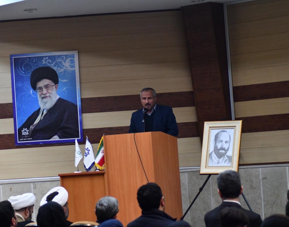 همزمان با مراسم گرامیداشت شهدای دانشگاه؛ کاشت 290 نهال به یاد 29 شهید دانشگاه ارومیه
